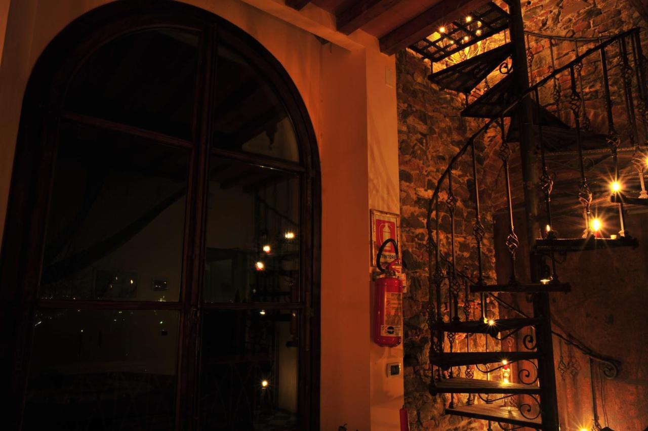 Castello Di Montalbano Bed & Breakfast Firenze Bagian luar foto